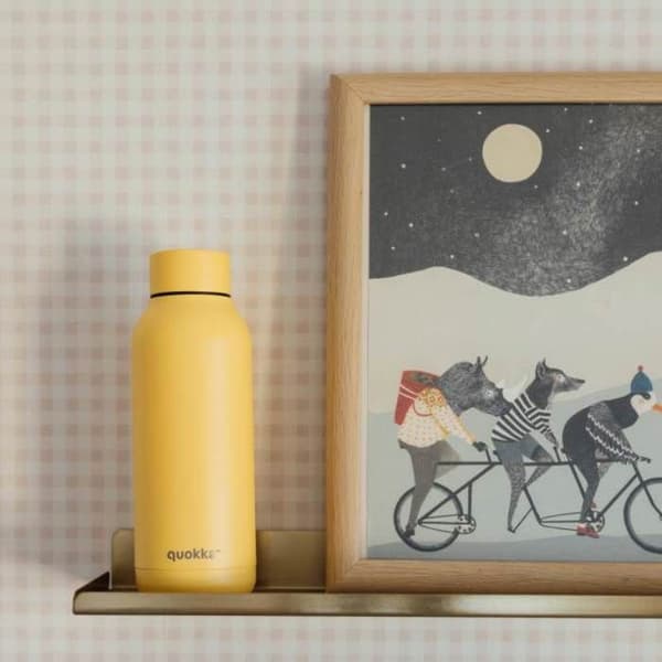 Isolerad flask i rostfritt stål 510 ml (ljusgul) Quokka Solid
