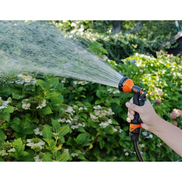 Sprinklerpistol med fästen från Black+Decker – 7 strålmönster