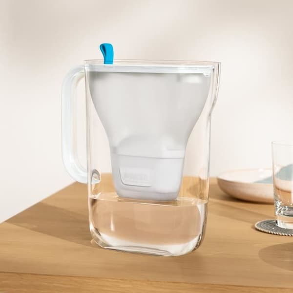 Blå stil filterkanna - BRITA - Inkluderar 3 MAXTRA PRO AIO filterpatroner - Nya MAXTRA