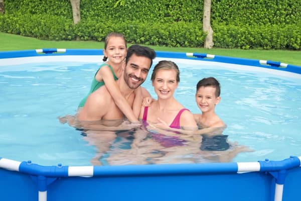 Bestway Steel Pro Frame Pool 396 x 84 cm  m. filter pump