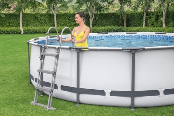 Bestway Steel Pro MAX Frame Pool 457 x 107 cm m/pump, stege, etc.