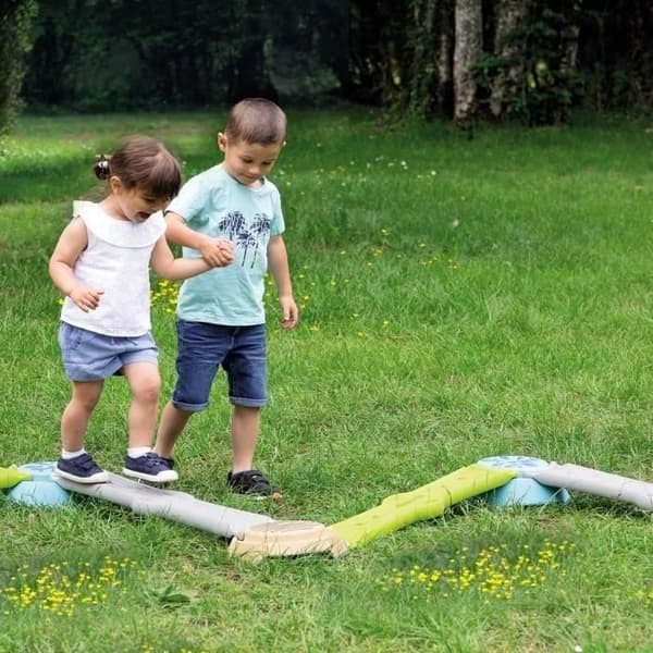 Smoby - Eventyrmotorikkursus - 4 klodser + 4 brætter - Balance, koordination, opvågning, sensorisk - Lavet i Frankrig
