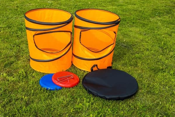 Kesäinen frisbee-pelisarja