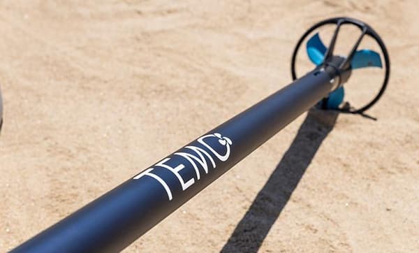 Elmotor båt Temo T450, 450 W, 130 - 170 cm justerbar rigglängd, med integrerat batteri (11.6 Ah, lithium)