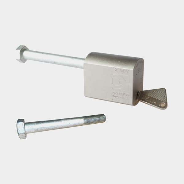 Motorlås för utombordare BEMA UBL-1, klass 3, för fastbultade motorer (40 - 400 hk) + bult 140 mm (passar aktertjocklek 87.5 - 107.5 mm)