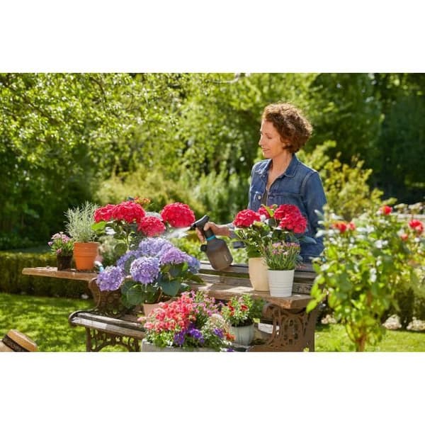 GARDENA 1L avtryckarspruta - Ergonomisk form - Integrerad nivåindikator - 360° användning