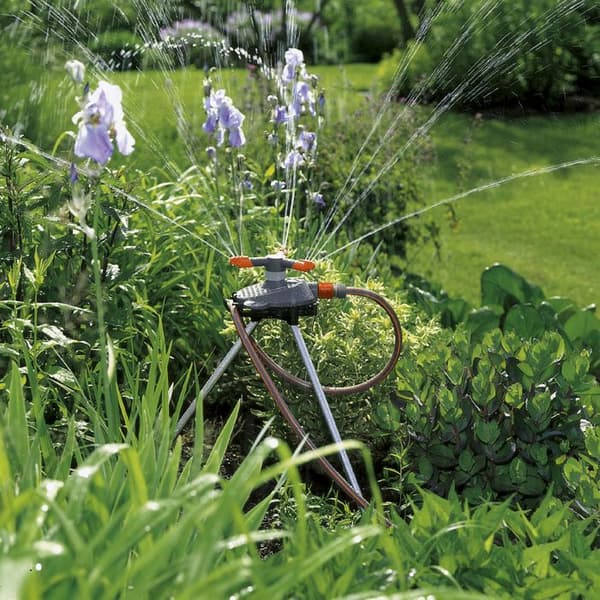 GARDENA Samba Classic Roterande Sprinkler – Yta 250m² – Räckvidd 18m max – Roterande bevattning 360° – 5 års garanti – (2060-26)