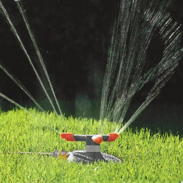 GARDENA Samba Classic Roterande Sprinkler – Yta 250m² – Räckvidd 18m max – Roterande bevattning 360° – 5 års garanti – (2060-26)