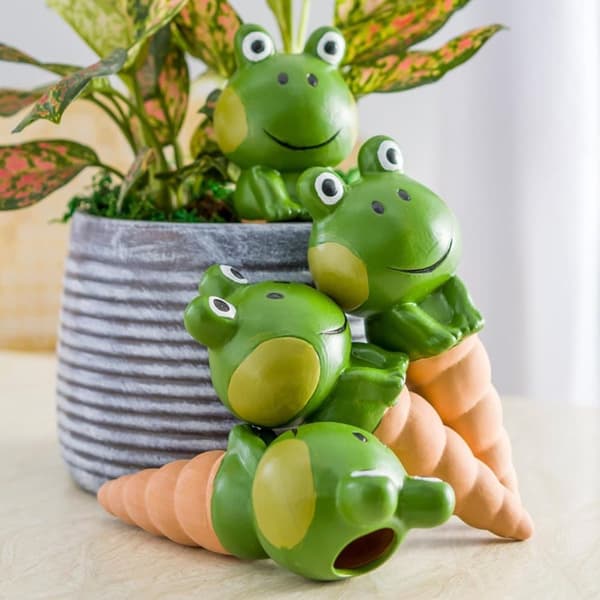 Lollanda Lerkon för bevattning set – 4-pack 90 ml bevattningskulor för automatisk självbevattning, grodformade för inomhusväxter