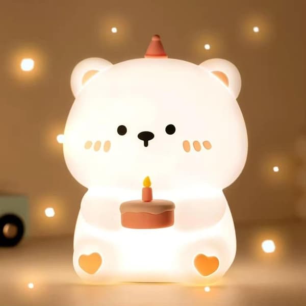 LED Nattlampa Tryck Birthday Teddy Bear Art Deco - Vit