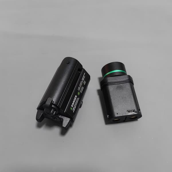 Taskulamppu VIHREÄ LASER 1000lm TÄHTÄIN PISTOOLIIN ASG GLOCK ASE Picatinny