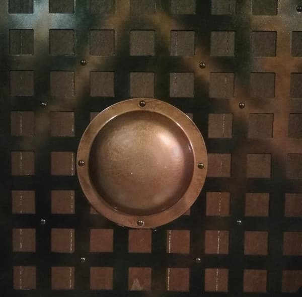Håndlavet træ-vikingeskjold metalgitter SWE40