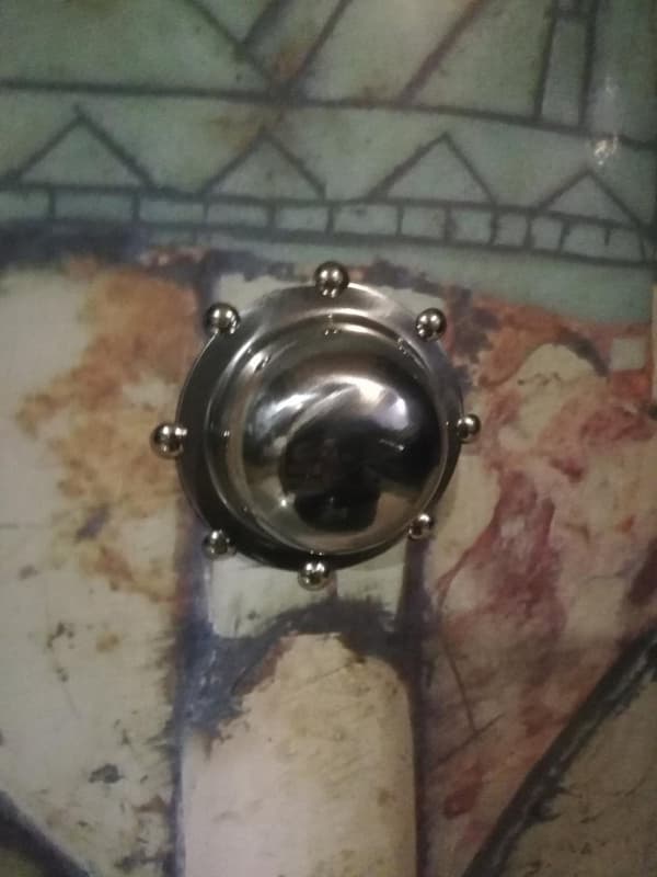 Tre Metropolitan Vintage Antique Shield SWE135