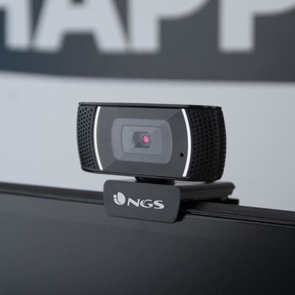 NGS XPRESSCAM1080 - Full HD 1920x1080 webbkamera med USB 2.0-anslutning, inbyggd mikrofon, 2Mpx True Resolution och Plug&Play
