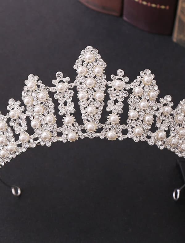 Elegant Blank Legering Crown Tiaras med Imitationspärla / Mousserande glitter 1 st. Bröllop / Fest / afton Hårbonad #9031297