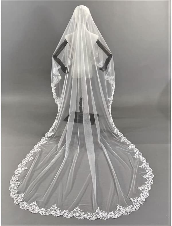Ett lager Fest / afton / Spetskant Brudslöjor Kapell Slöjor med Applikationsbroderi / Paljett 118,11 tum (300 cm) Organza #8939542