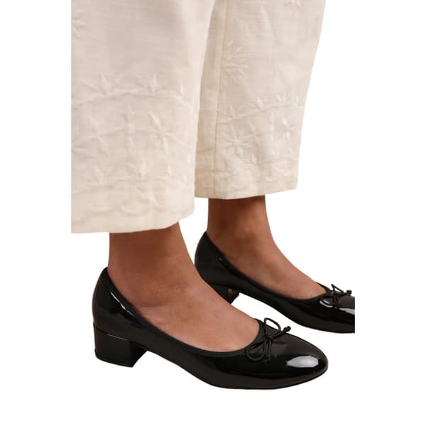 Where's That From Womens/Ladies Wonder Bow Low Block Heel Court Shoes
