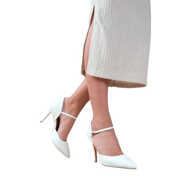 Where's That From Womens/Ladies Reflex Patent Leather Pointed Mid Heel Sandals