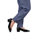 Pikkukuva 1 / 2: Where's That From Womens/Ladies Seattle Wide Low Block Heel Court Shoes