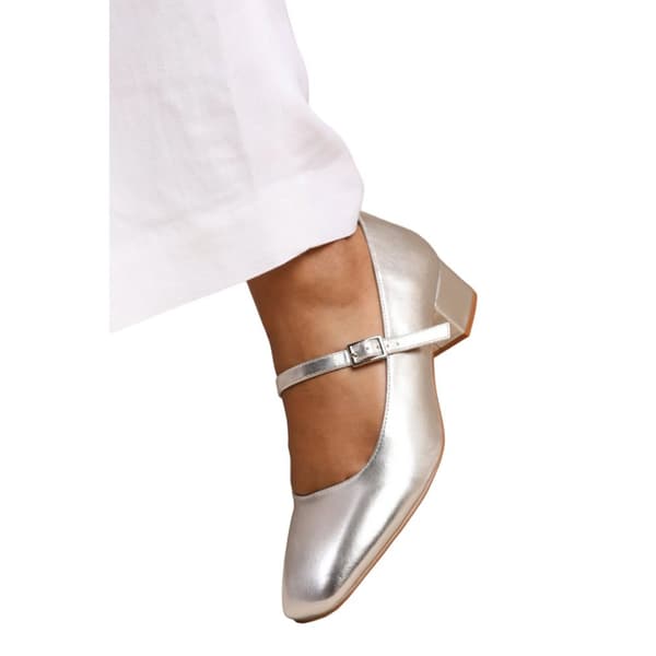 Where's That From Womens/Ladies Oslo Square Toe Wide Low Block Heel Court Shoes