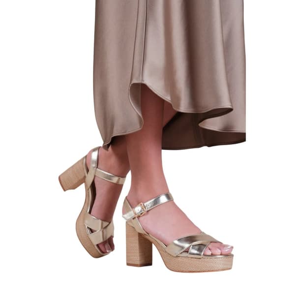 Where's That From Womens/Ladies Volume Metallic Crossover Strap High Block Heel High Heels