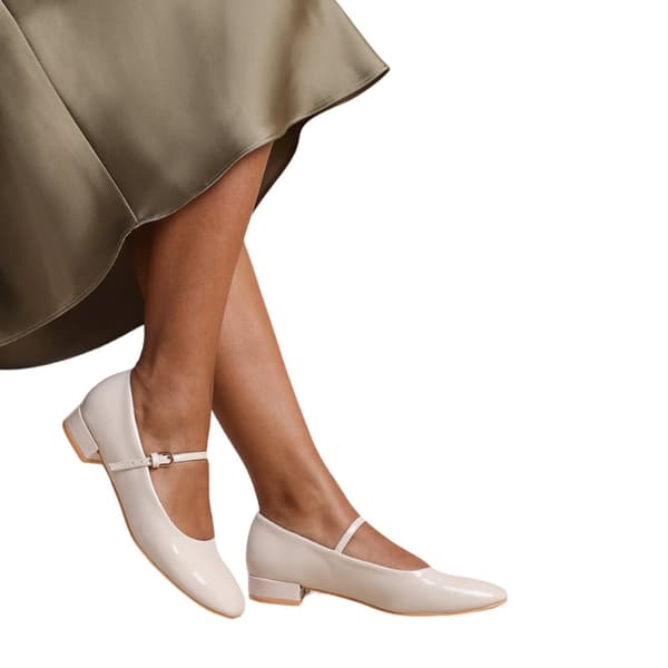 Where's That From Womens/Ladies Minsk Patent Leather Buckle Detail Low Heel Pumps