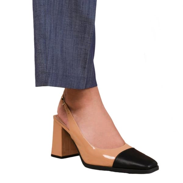 Where's That From Womens/Ladies Helsinki Suede Sling Back Medium Block Court Shoes Nude 7 UK
