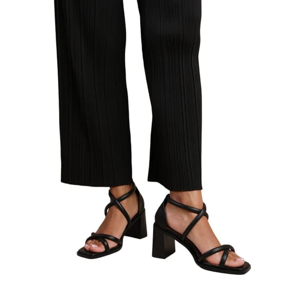 Where's That From Womens/Ladies Illinois Crossover Strap Sandals