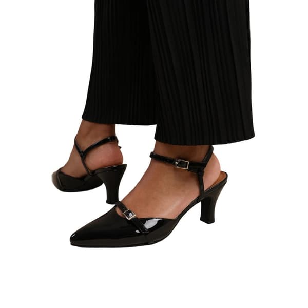 Where's That From Dam/Ladies Memphis Patent Faux Leather breda sandaler med låg klack