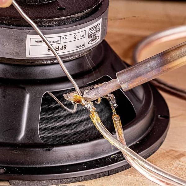 Weller WLIRK6023C 230V 60W konisk, mejselformad 427°C (max) Lödset med stativ, med lödplåt
