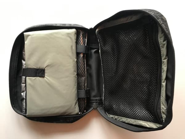 DAKINE SURF STASH, förvaringsväska fenor surfbräda, förvaringsväska surfvax