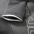 Pikkukuva 2 / 4: Pinnacle Aquatics Takana Vetoketjullinen Puku Cruiser 5 Mm Musta XL