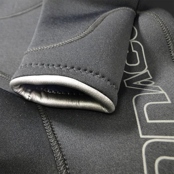 Pinnacle Aquatics Takana Vetoketjullinen Puku Cruiser 5 Mm Musta M