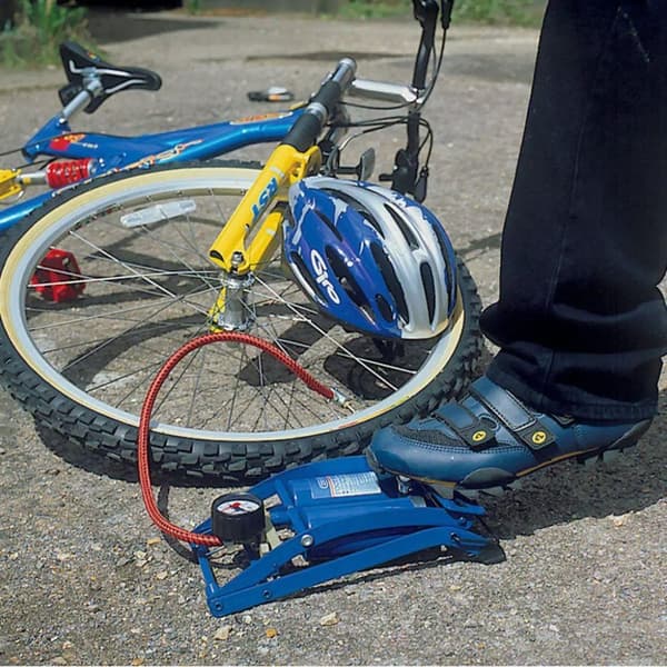 Draper Tools Fotdriven luftpump dubbla cylindrar blå 25996