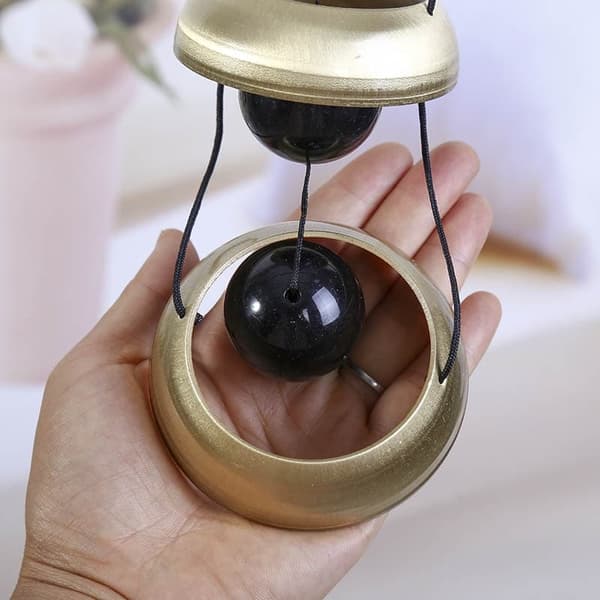 Lollanda Wind Chime in Copper – viisikerroksinen pagodimuotoilu selkeällä sävyllä, retro metallikoriste kotiin ja puutarhaan