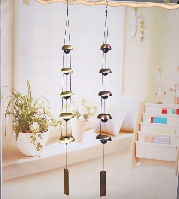 Lollanda Wind Chime in Copper – viisikerroksinen pagodimuotoilu selkeällä sävyllä, retro metallikoriste kotiin ja puutarhaan