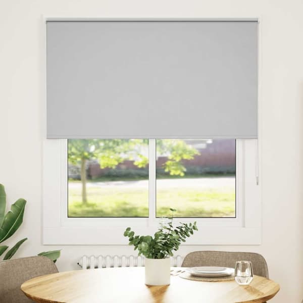 vidaXL Rullaverho Blackout vaalean harmaa 130x150 cm Kankaan leveys