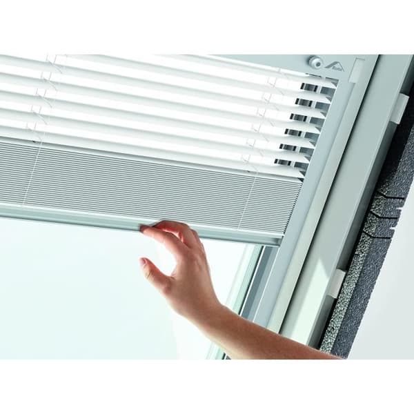 Aluminium Venedig För Takfönster Roto i Designo R4R7 och Classic K 4373 Storlek 114118 1111 Vit