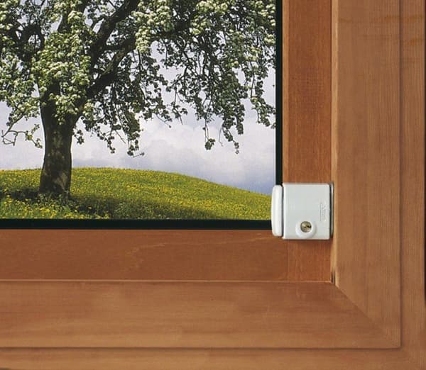 Fönstertillbehör - takfönsterkontakt - fönsterisoleringsblock - Abus fönstervev - 31730