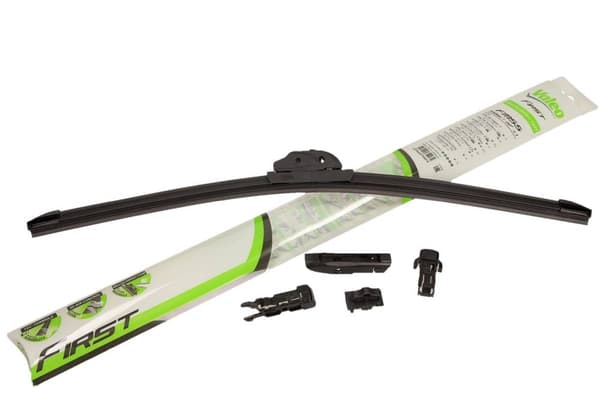 VALEO TORKARBLAD 550MM FIRST MULTICONTECTION 4 ADAPTRAR PLATTA
