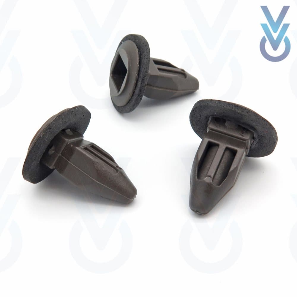 10x Rear Bumper & Trim Fastener Clips for some Vauxhall Vehicles