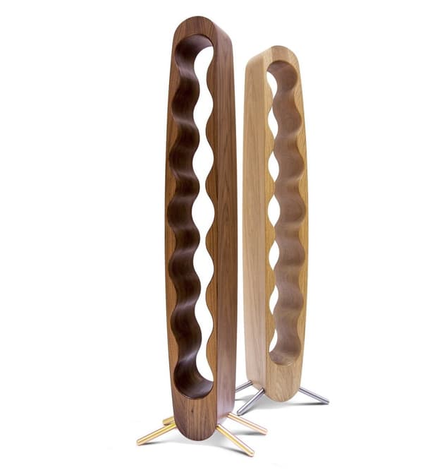 Lyxigt vinflaskställ Handgjorda möbler och dekoration present till henne present till honom  AMERICAN WALNUT/ BLACK