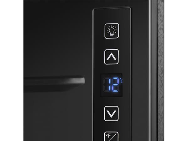 Hisense RW12D4NWG0, Vinkylare med kompressor, Fristående, 30 flaska/flaskor, G, Svart, Rostfritt stål, Svart