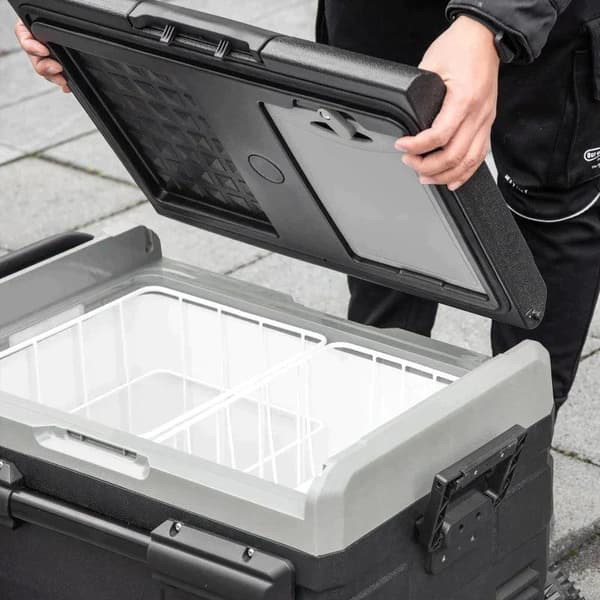Rootz Portable Kyl - Bilkyl - Kyl - Campingkyl - Resekyl - Kylbox - 40l Med LED-belysning - Med Handtag Transport - Grå/Svart