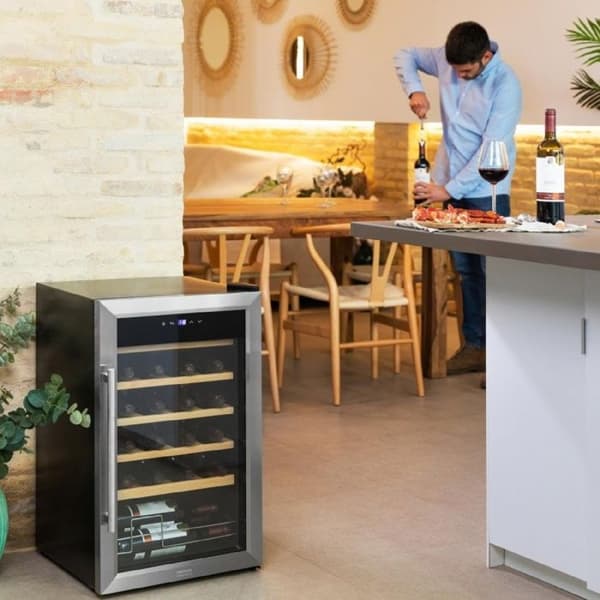 Vinkyl - Bolero - GrandSommelier 2450 - Inox - 24 flaskor - Kompressor