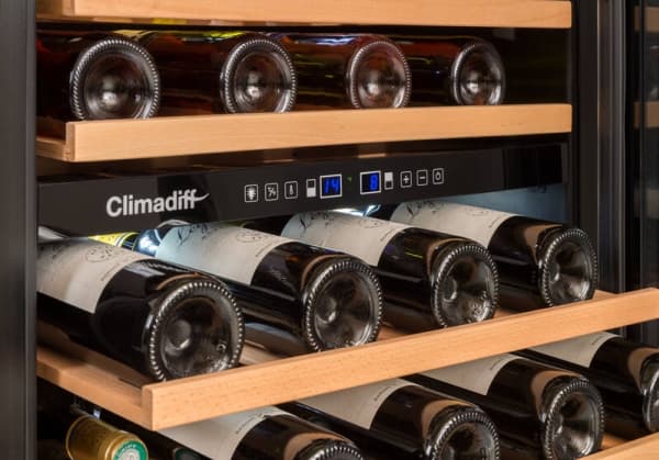 CLIMADIFF CBU50D2B Viinijääkaappi