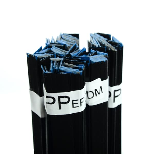 Bindemiddel til svejsning af plast PP/EPDM Sort 100g 8mm strimmel