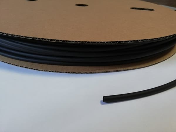 Kutistesukka 3.2/1.6 - musta kelalla / kpl = 200mb