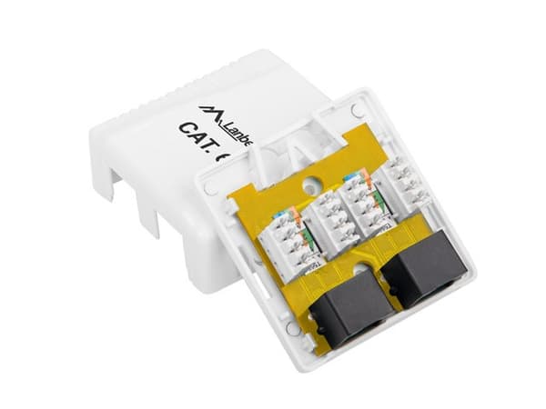 Lanberg OU6-0002-W pistorasia RJ-45 valkoinen