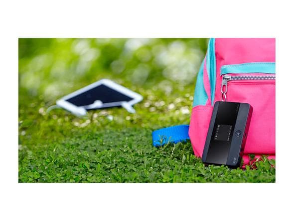 TP-LINK M7350 - Mobiiliyhteyspiste - GSM, GPRS, UMTS, EDGE, HSPA, LTE, DC-HSPA+ - 150 Mbps - 802.11b, 802.11a, 802.11g, 802.11n - ilman virtalähdettä